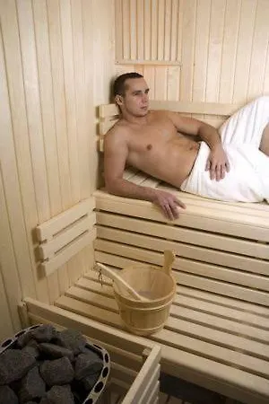 Via Domitia Nocleg ze śniadaniem *